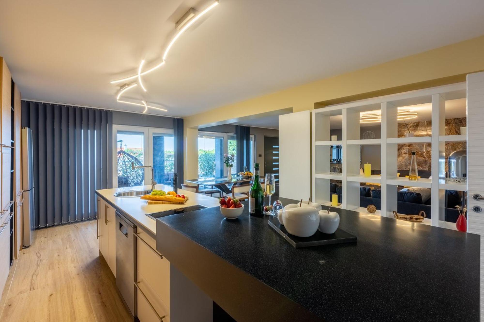 Panoramica Apartment With Whirlpool Crikvenica Extérieur photo